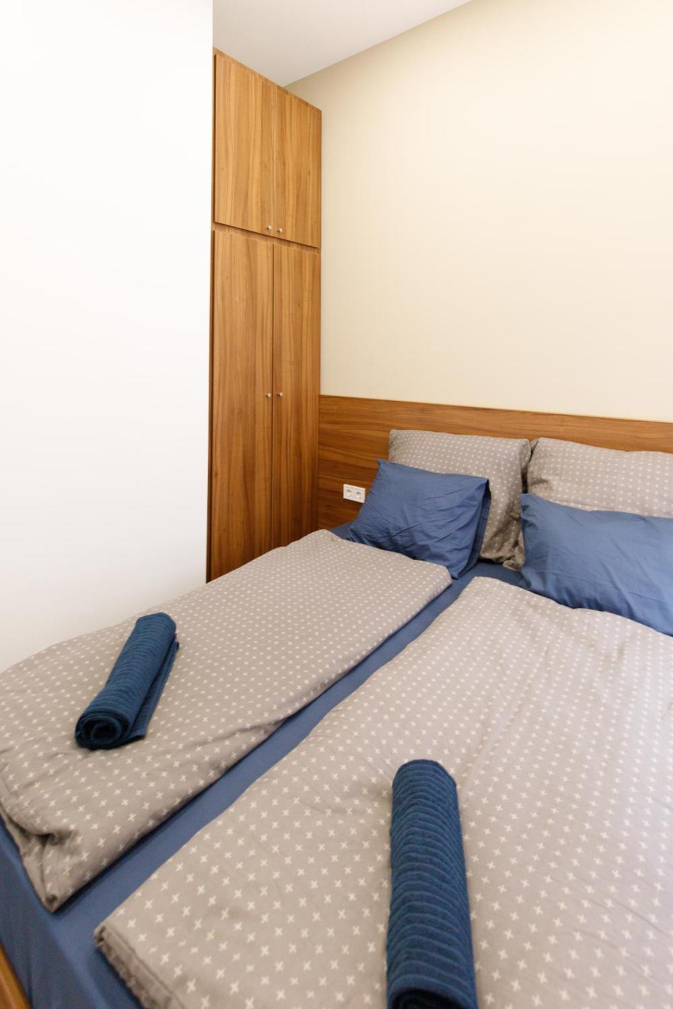 Central City Apt In The Jewish Quarter With Free Parking Boedapest Buitenkant foto