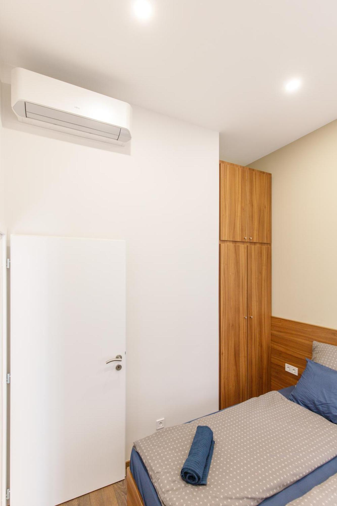 Central City Apt In The Jewish Quarter With Free Parking Boedapest Buitenkant foto