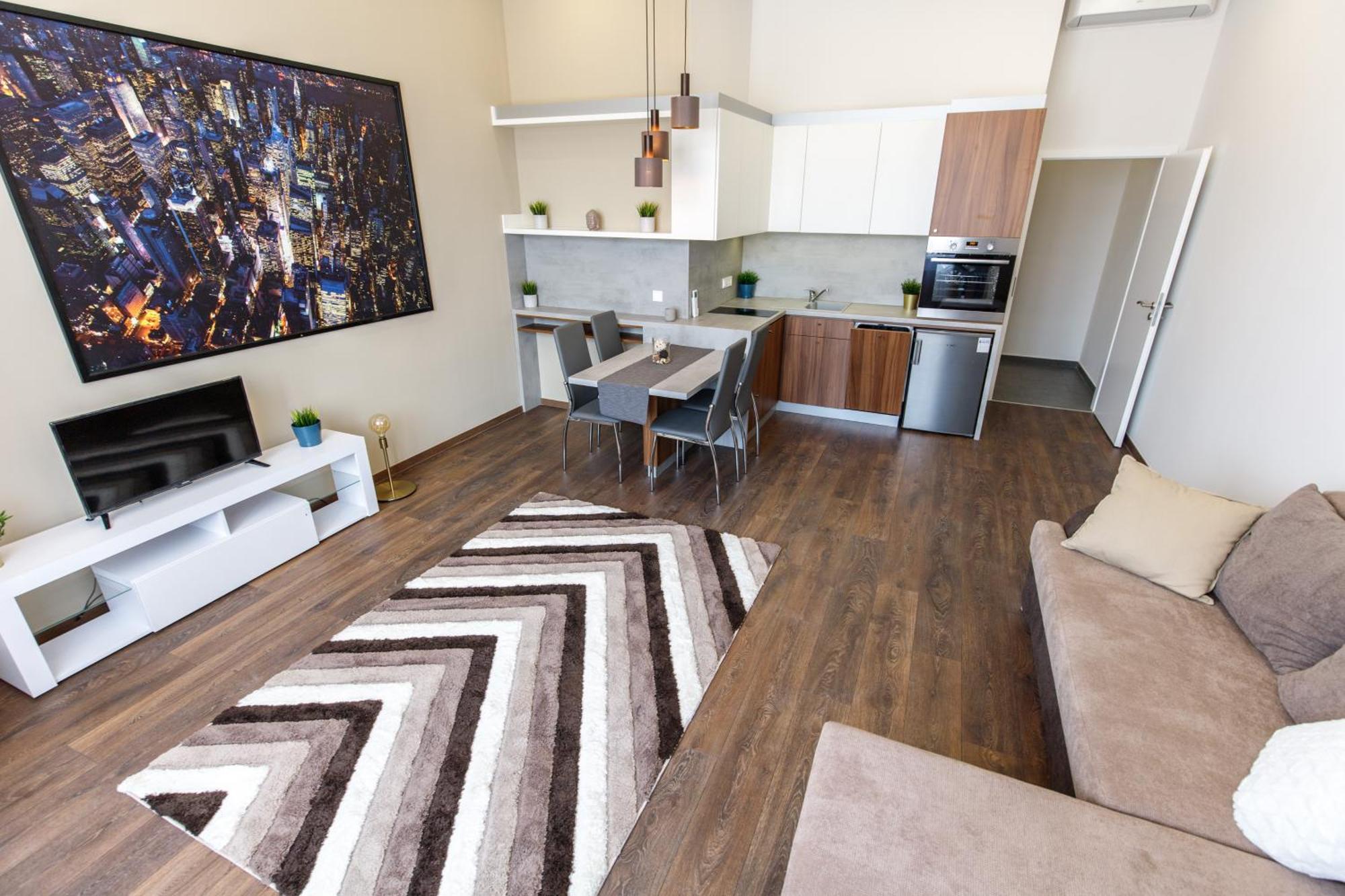 Central City Apt In The Jewish Quarter With Free Parking Boedapest Buitenkant foto